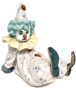 LLARDO Tired Friend Figure #5812 with Box