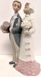 LLARDO Wedding Bride and Groom Figure #4808