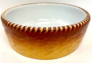 BAYREUTH-BAVARIA WALKURE, SARRECUEMINS Baking Dishes and Ralph Lauren Cake Plate