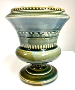 Vintage WADE IRISH Porcelain Urn