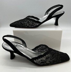 STUART WEITZMAN Black Lace Shoes - 7.5 N