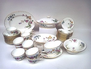Vintage MINTON Bone China Set - Dainty Sprays