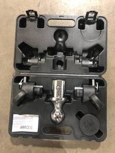 CURT OEM Puck System 2-516 in. Gooseneck Ball & Safety Chain Anchor Kit for Ram  Customer Returns See Pictures