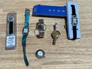 lot 13 image: Misc. Watches