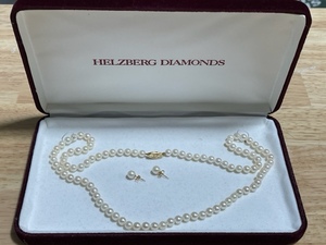 lot 20 image: Pearl Necklace 14K Gold Clasp, Earrings and Backs 14K GP