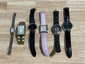 lot 28 image: Assorted Watches