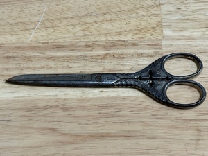lot 30 image: Vintage Scissors made in Germany