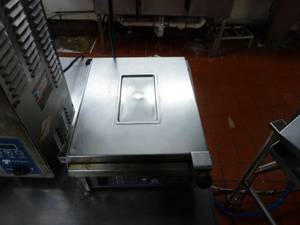 lot 35 image: NSF Egg Steamer