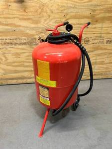 lot 55 image: Tested & Working ALLSOURCE Roll-About Abrasive Pressure Blaster with Deadman Handle  110-Lb. Capacity, 20 Gallon