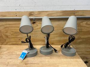 lot 45 image: ROOM ESSENTIALS Lot of 3- LED Task Lamps