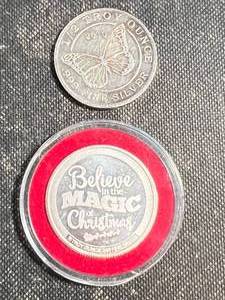 2 SILVER ROUNDS EACH � OZ .999 FINE SILVER