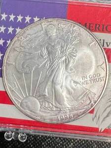 1998 AMERICAN SILVER EAGLE 1 TROY OZ .999 FINE SILVER IN AMERICAN FLAG CASE