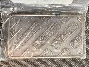 1 TROY OZ .999 FINE SILVER SILVER BULLET BAR