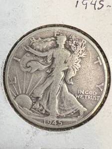1945-D US WALKING LIBERTY HALF DOLLAR