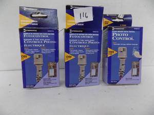 lot 116 image: 3 - Foto Control #k4221C