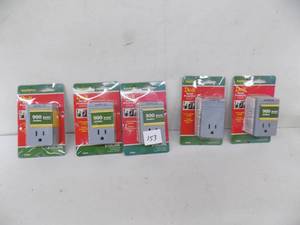 lot 153 image: 5 - 900 Joules Surge Protector