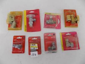 lot 186 image: 8 - Valves  Fittings