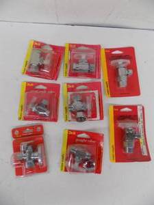 lot 223 image: 8 - Valves Mix