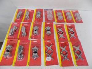 lot 229 image: 19 - Faucet Sets, Lever, Cross Canopy, Cross Style, Acrylic