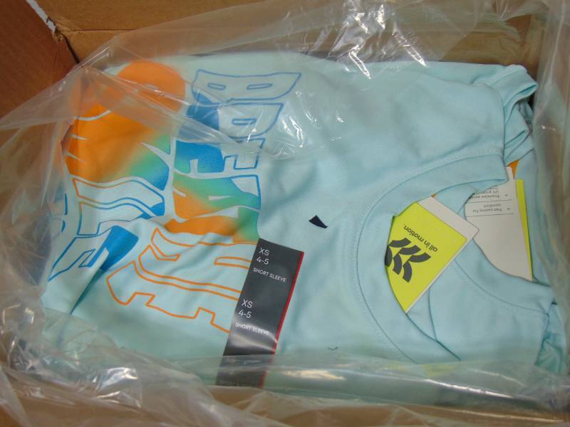 lot 38 image: 12 Pack All in Motion Kids Boys Breathe Smile Connect Mint Graphic Tee Size XS