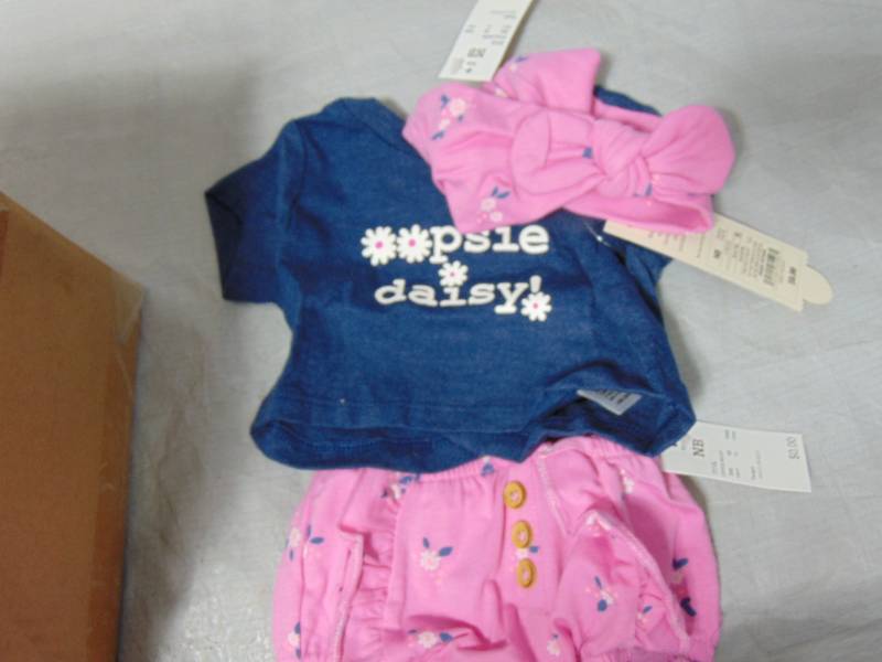 lot 33 image: 12 Pack Baby Girl Cat And Jack  Months 3-piece Outfit Size NB