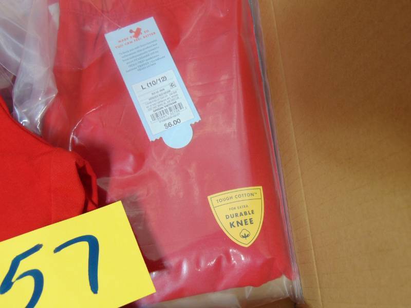 lot 34 image: 12 Pack cat and jack wowzer red leggings 1012