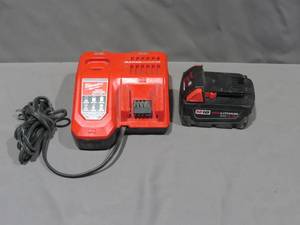 lot 1 image: Milwaukee M18 4.0 Lithium Battery with Milwaukee Rapid Charger