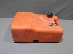 lot 59 image: 6.6 Gallon Marine Gas Tank