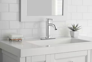 lot 10 image: Glacier Bay Ryden Single Hole Single-Handle Bathroom Faucet in Chrome