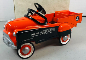lot 79 image: Mixed Lot - Hallmark Kiddie Car Classics 1937 Steelcraft QHG9021 Authentic Reproduction, Hallmark Kiddie Car Classics - 1955 Murray Dump Truck
