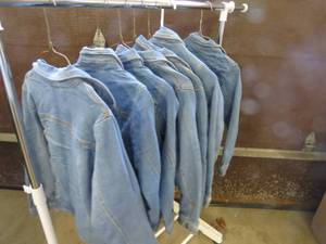 lot 32A image: Mixed Lot Zunie Girl Girls Denim Jacket (Quantity of 7 Jackets)