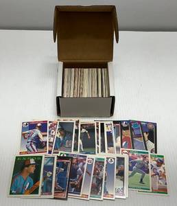 Vintage Unsorted Baseball Cards