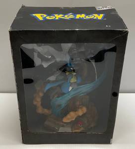 Pokemon Select Light FX Lucario Deluxe Figure In Original Box
