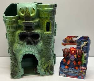 Vintage MOTU Castle Gray Skull &amp HE-MAN MOTU Beast Man (NIB)