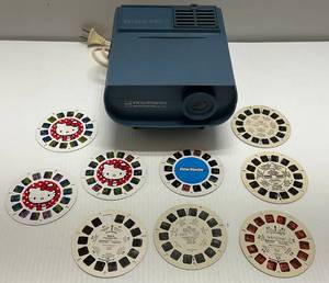 Vintage GAF Viewmaster Entertainer Projector With Reels Including Hello Kitty & More