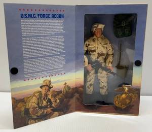 1998 G.I. Joe Classic Collection Limited Edition U.S.M.C. Force Recon Action Figure (NIB) Box Beat Up