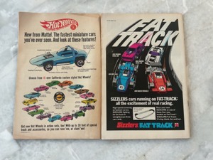 lot 210 image: Set of 2 DC Comics.