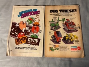 lot 281 image: Set of 2 Comics Shazam and Worlds Finest