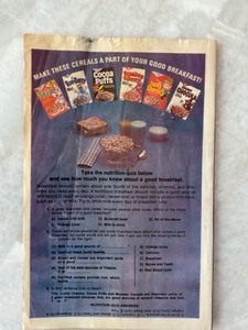 lot 3 image: Super Heroes Puzzles and Games.