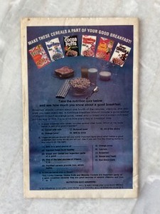 lot 6 image: Super Heroes Puzzles and Games.