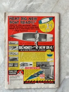 lot 363 image: Lot of 4 VINTAGE HUNTING And FISHING MAGAZINE.