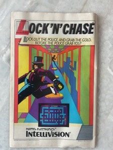 lot 311 image: Set of 3 DC Comics The Flash, Captain Carrot