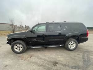 2009 Chevrolet Suburban LT - 4X4