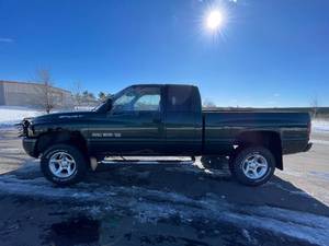 2001 Dodge Ram 1500 SLT - 4X4 - 2 OWNERS - 96,375 MILES