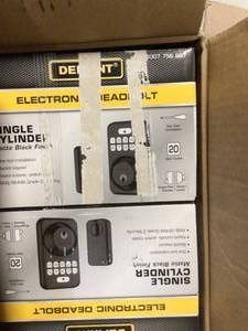 lot 21 image: Lot of 6 Defiant Single Cylinder Square Electronic Keypad Deadbolt Matte Black Customer Returns See Pictures