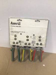 lot 33 image: Anvil Straight, Left, and Right Cut Aviation Snip Set (3-Piece) Customer Returns See Pictures