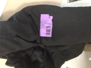 lot 43 image: DEWALT Logan Mens Size Large Black CottonPolyester Water Resistant Hooded Sweatshirt Customer Returns See Pictures