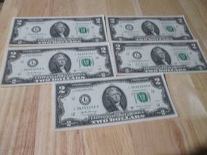 5 Uncirculated Sequentially Numbered $2.00 Bills