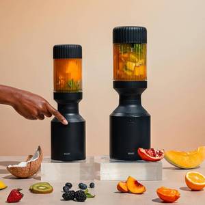 lot 14 image: The Beast Mini Blender Plus