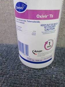 lot 2 image: 11 qt Bottles Diversey Oxivir Tb...